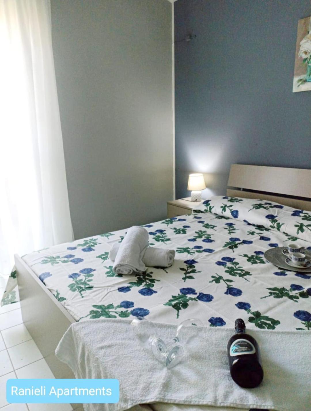 Ranieli Apartments Drapia Екстер'єр фото
