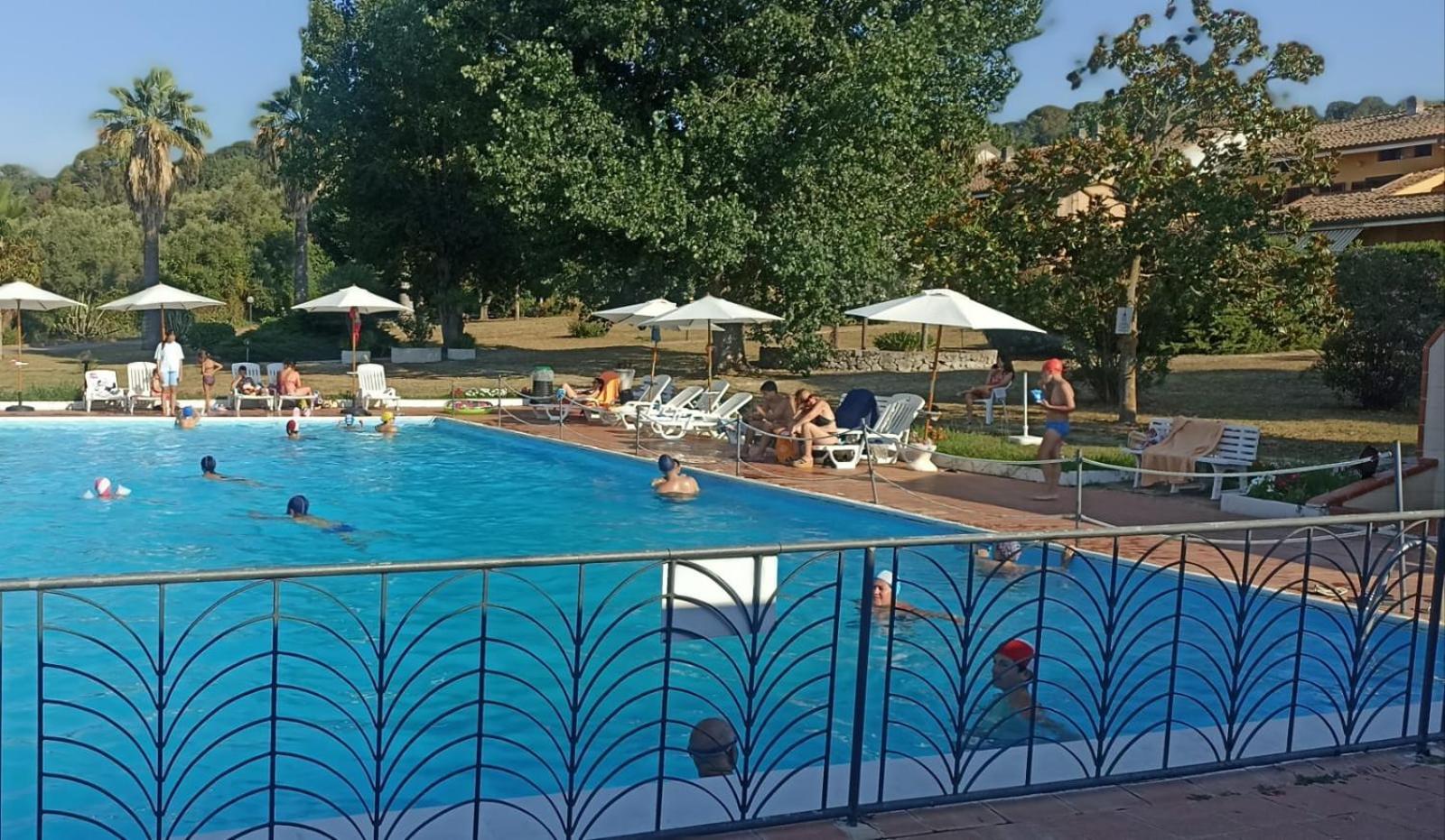 Ranieli Apartments Drapia Екстер'єр фото
