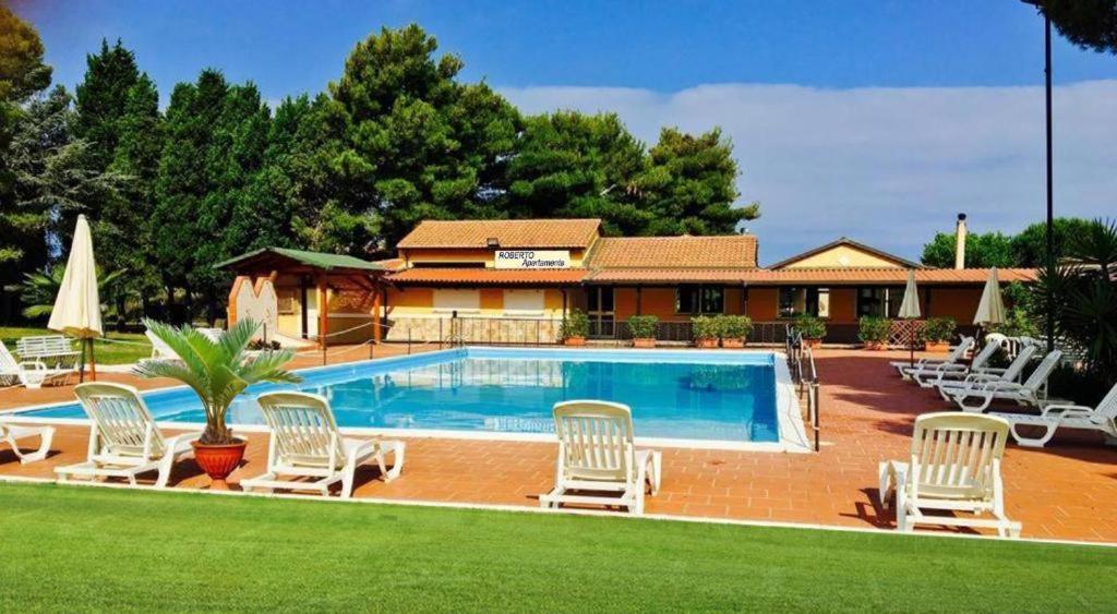 Ranieli Apartments Drapia Екстер'єр фото